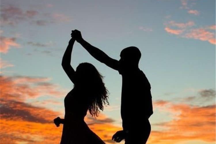 Ajian-Giling-Sebagai-Solusi-Percintaan-Risiko-yang-Hanya-Bisa-Dilakukan-Oleh-Ahlinya