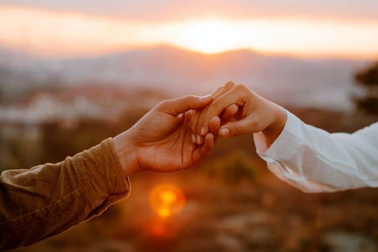 Berbagi-Pengalaman-Menggunakan-Pelet-Puter-Giling-Kembalikan-Barang-Hilang-Sampai-Cinta-Mantan