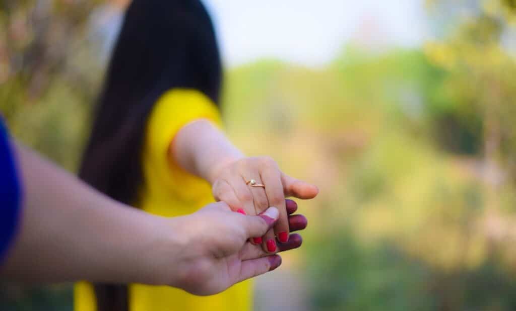 Mengenal-Lebih-Dalam-Mengenai-Ilmu-Pelet-Ampuh-Warisan-Leluhur-Bikin-Bulu-Kuduk-Merinding