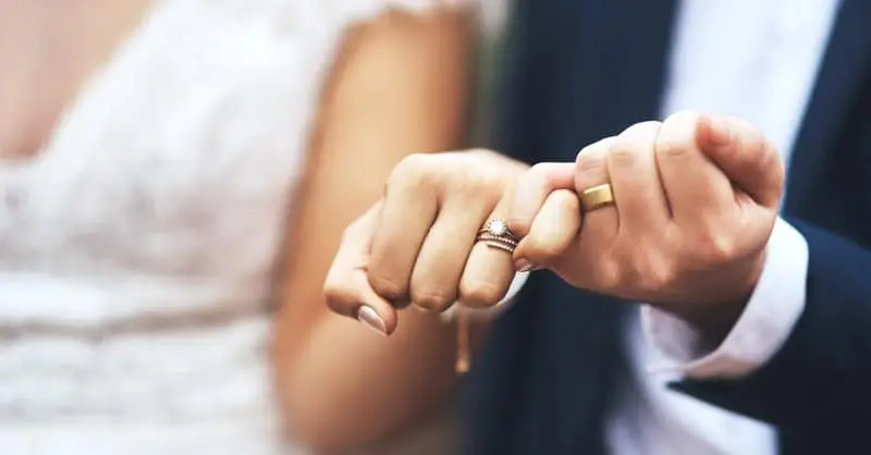 Rumah-Tangga-Runyam-Buat-Hubungan-Makin-Romantis-Dengan-Ilmu-Pelet-Birahi-untuk-Suami-Istri